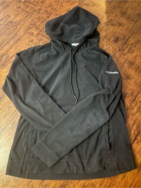 Columbia Black Women's Hooded Pullover